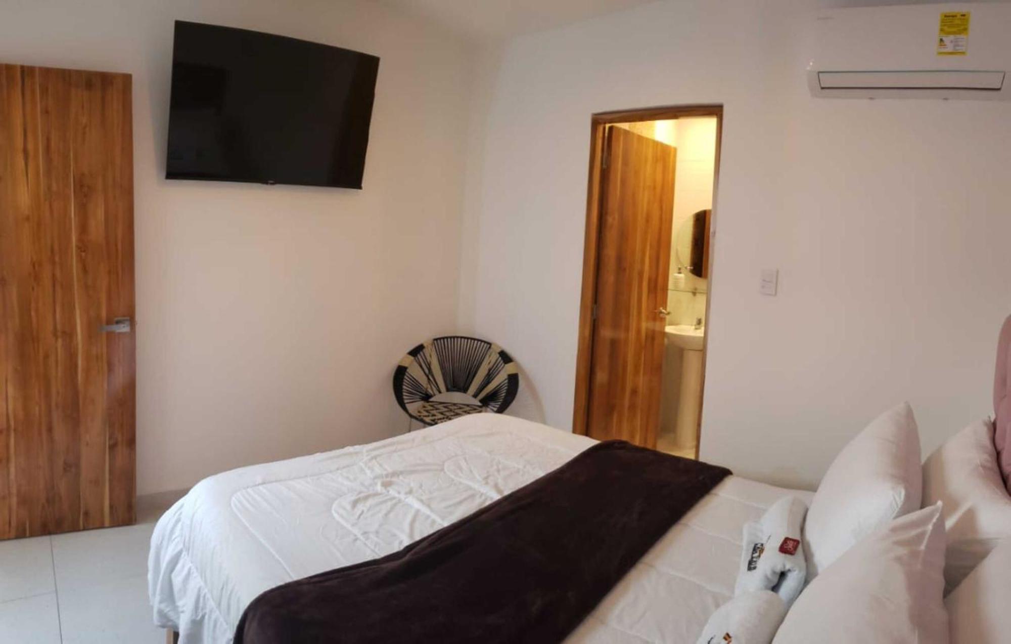Hostal Casa Torres Centro Historico - Adults Only Cartagena Exterior photo